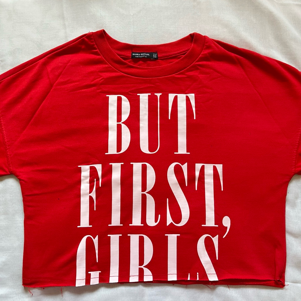 Bershka Sweater Crop Merah