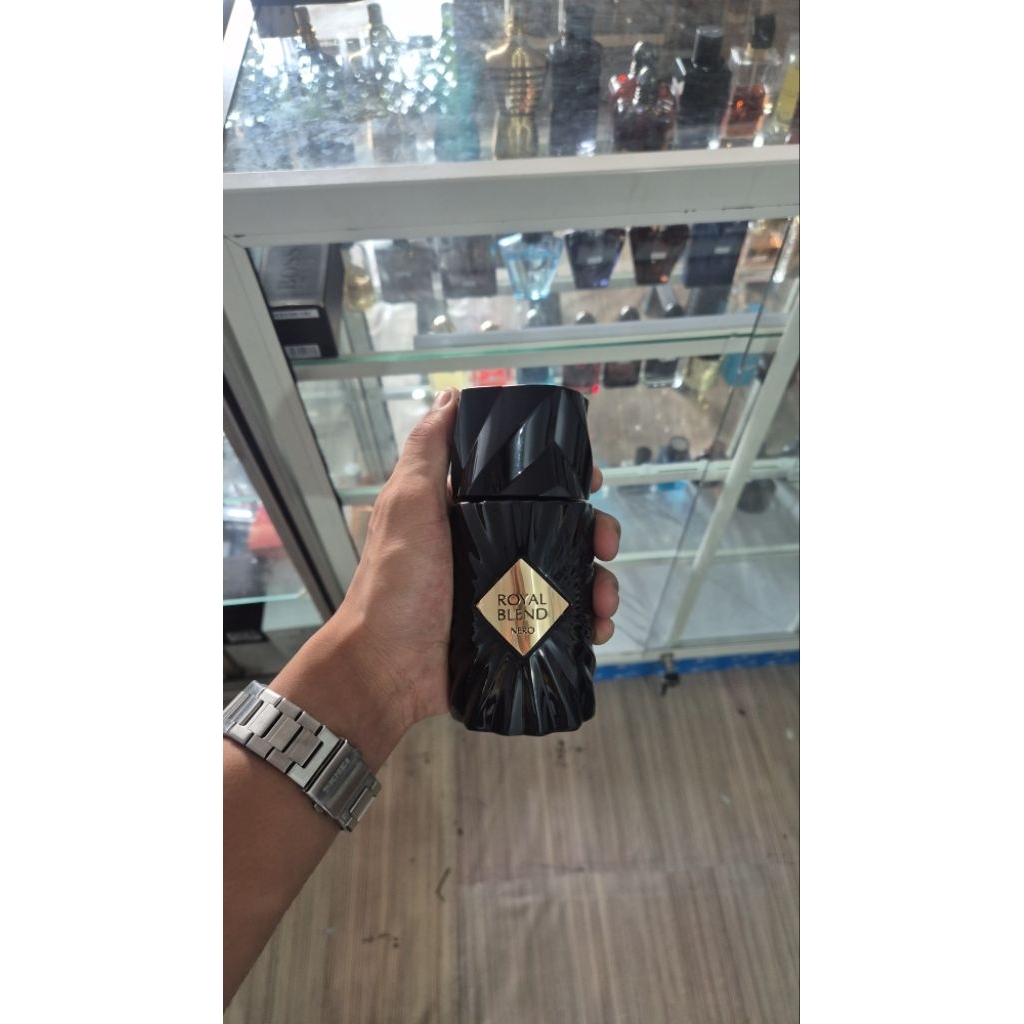 Decant Royal blend nero