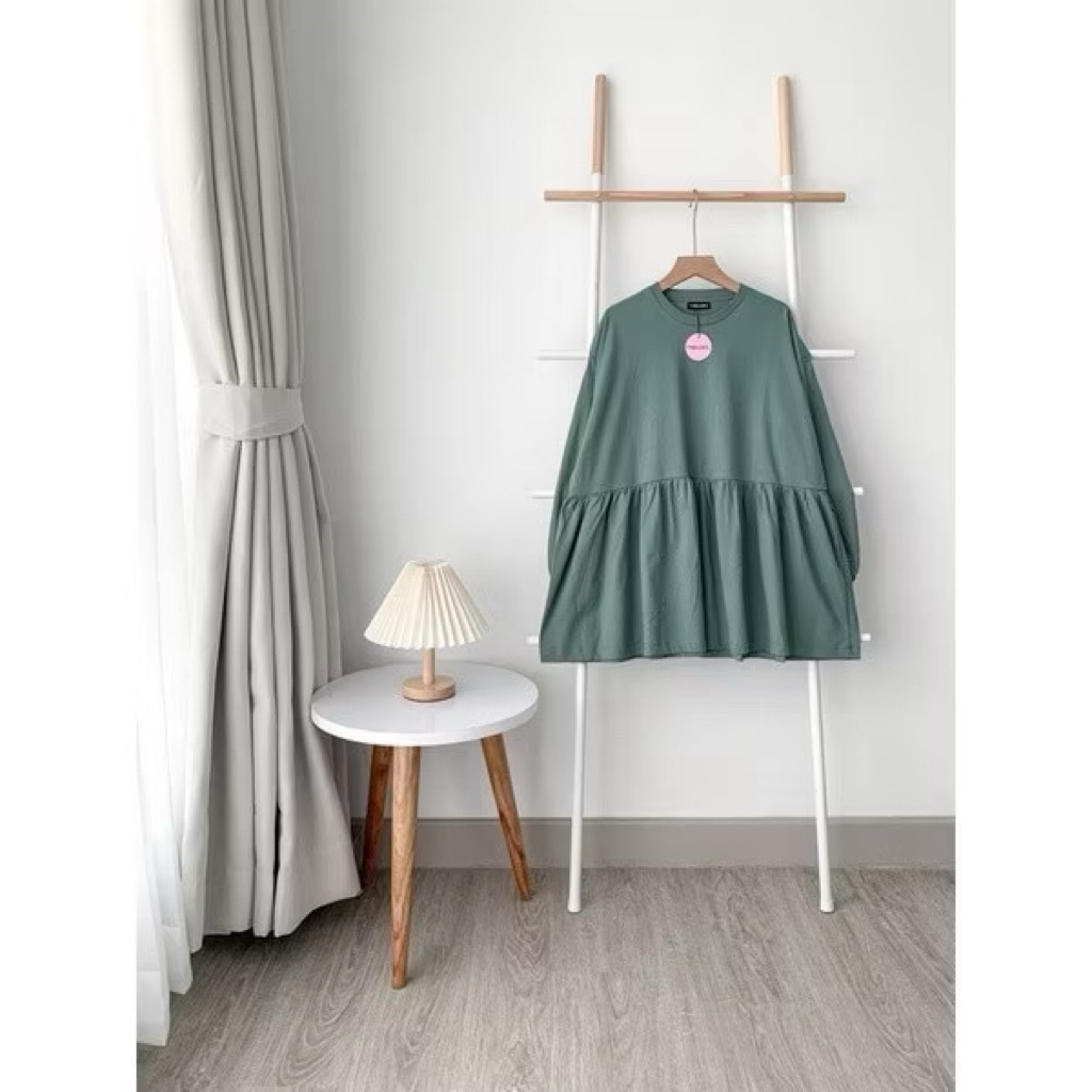 Dua Kaos Ruffle Oversize Top by Meldev