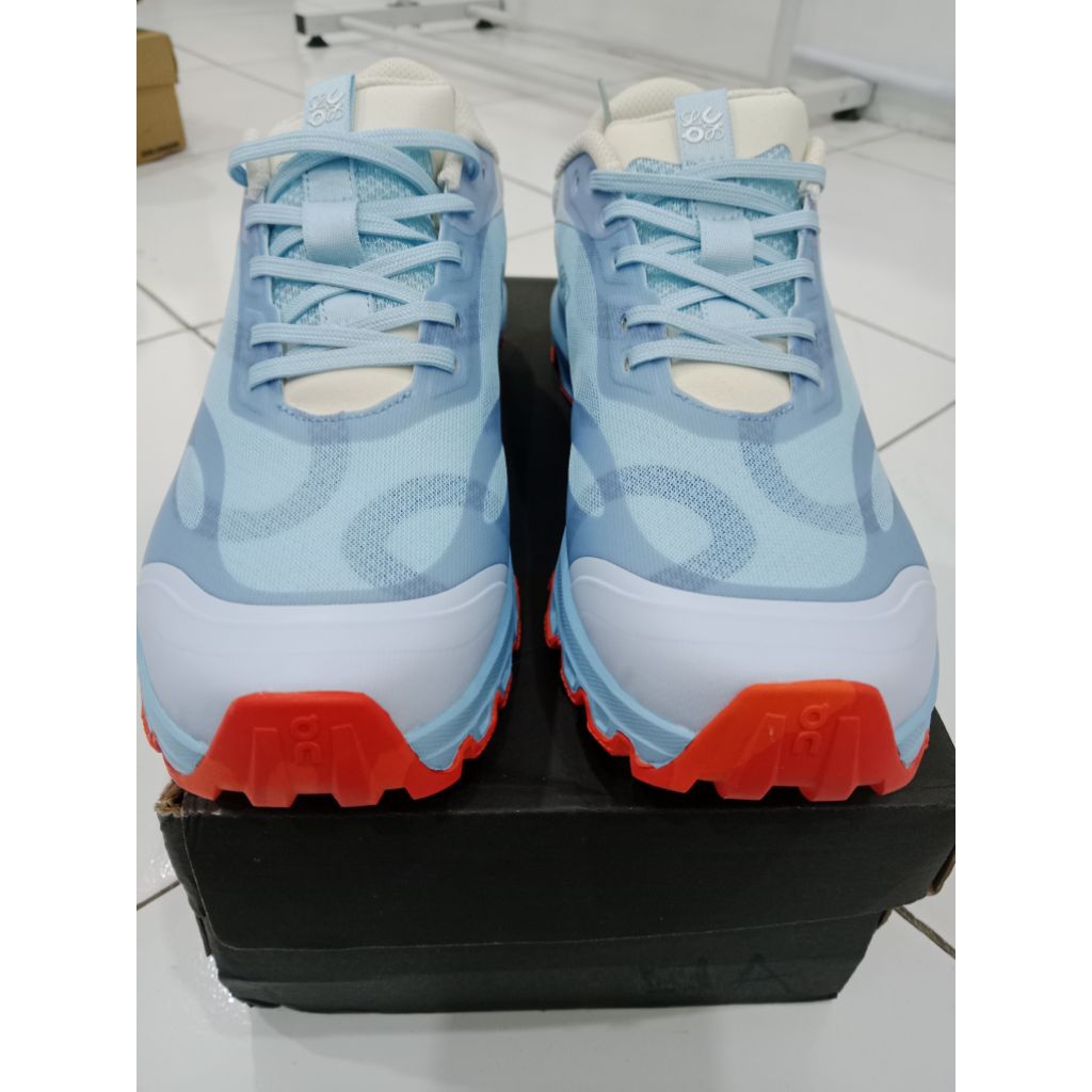 Sepatu pria dan Wanita # Original # Loewe Cloudventure #