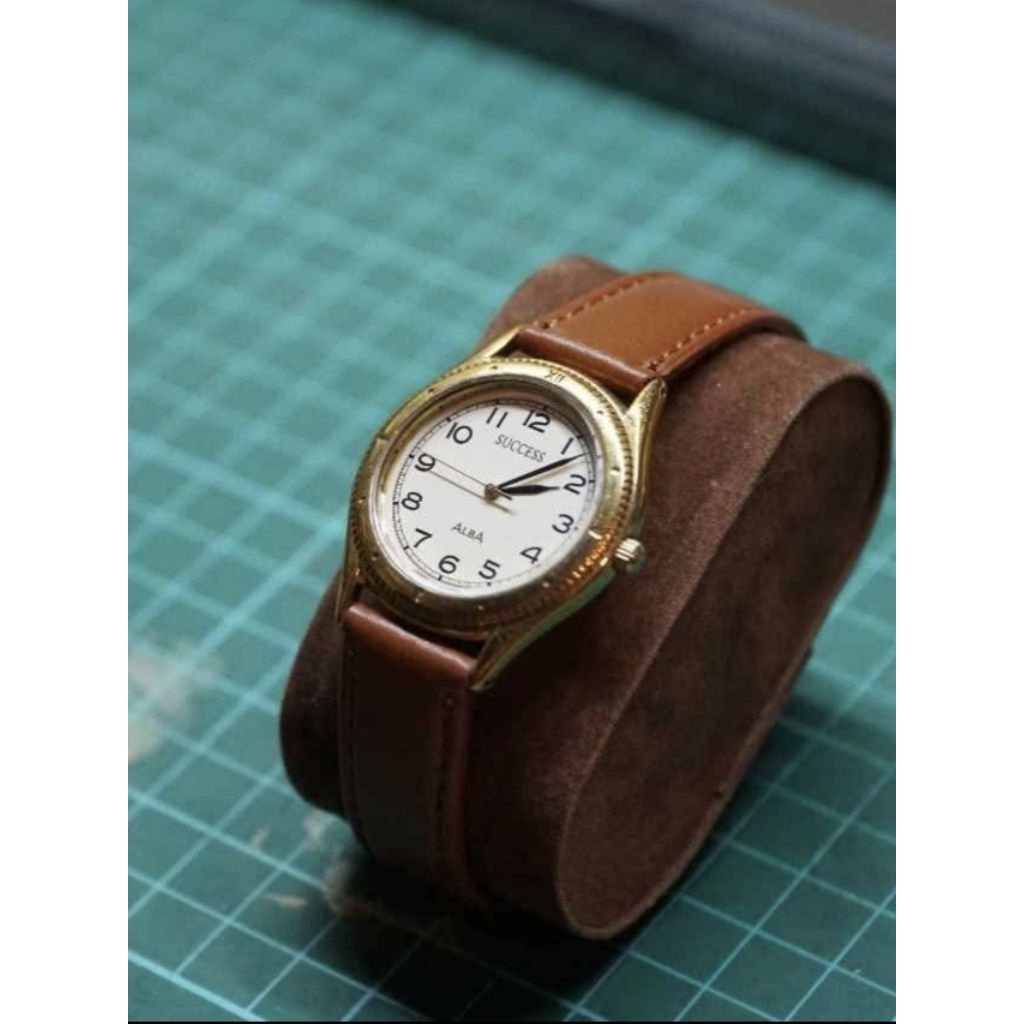 Seiko Alba "SUCCESS" Quartz Vintage