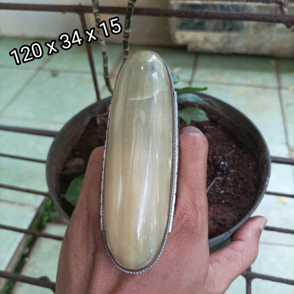 Akik Pandan Sutra Bulu Domba.