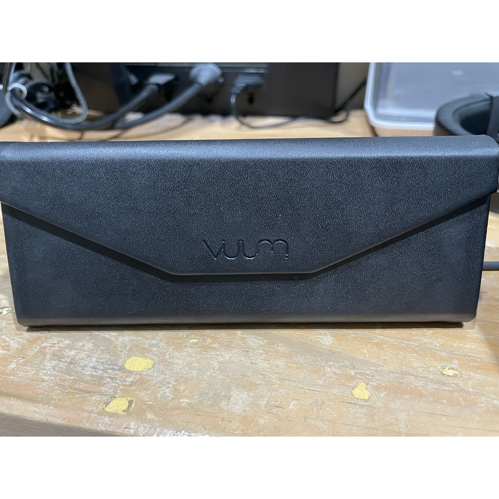 Preloved frame kacamata Viuum L