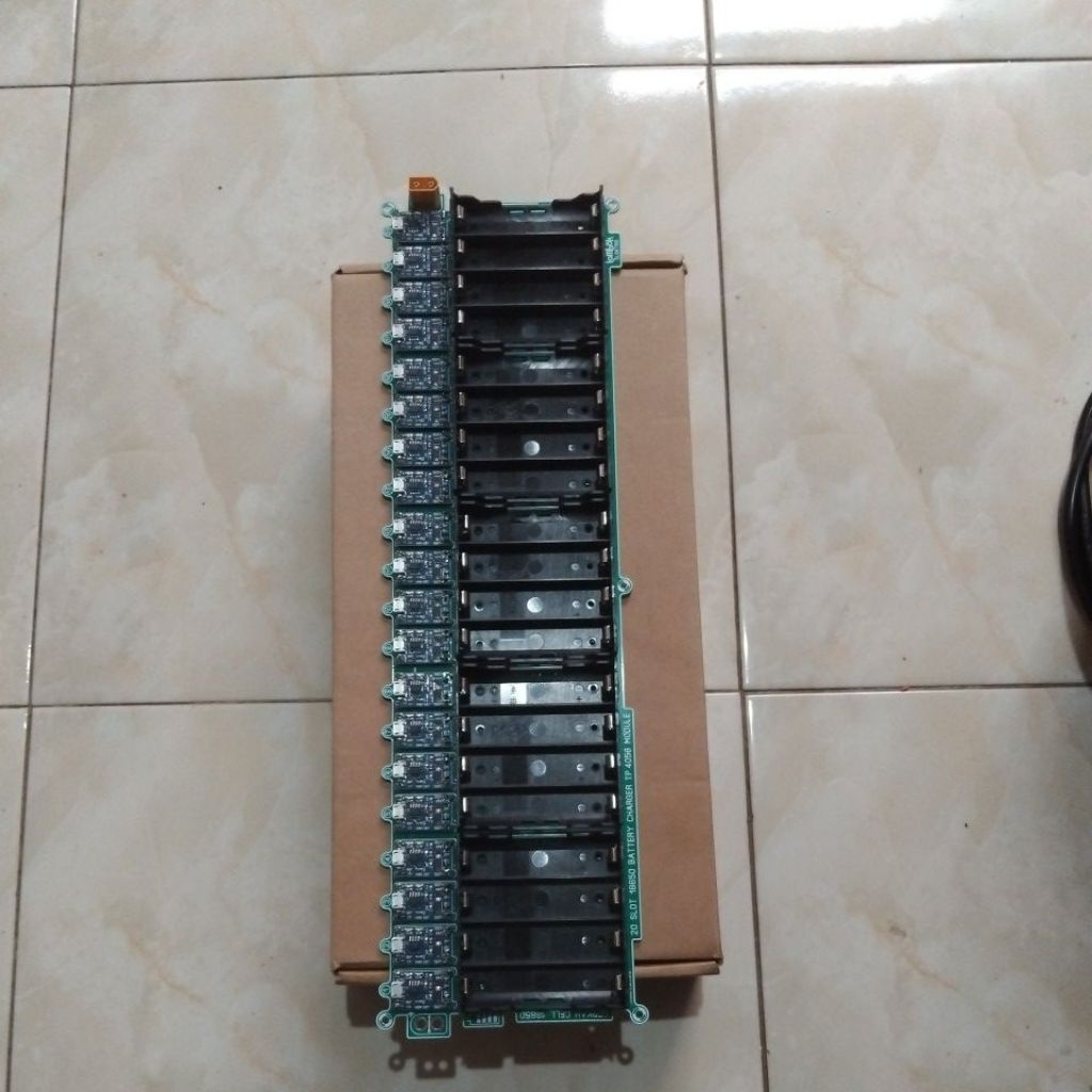 PCB CHARGER BATERAI 18650 20 SLOT
