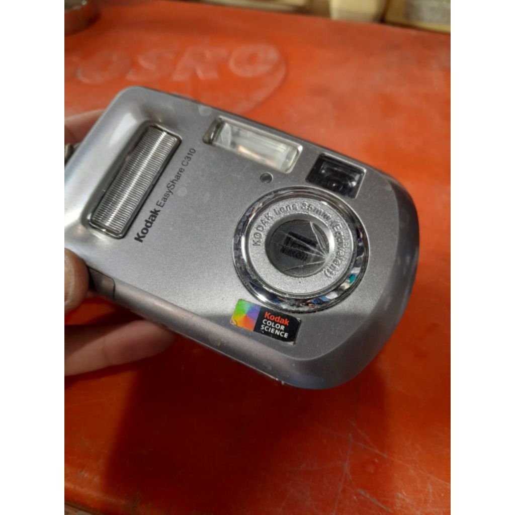 kamera digicam 65rb jadul antik kuno lawas vintage kuno display anggap mati