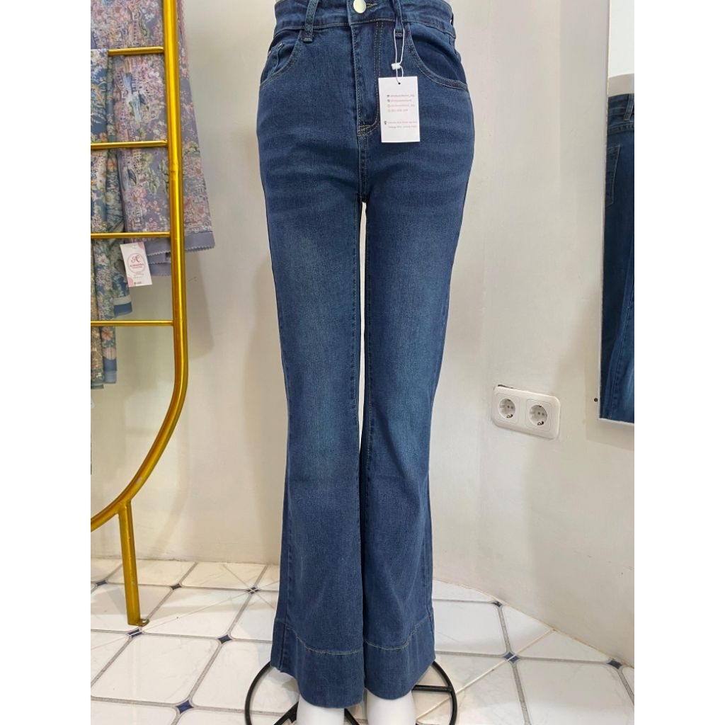 jeans cutbray lipat bawah