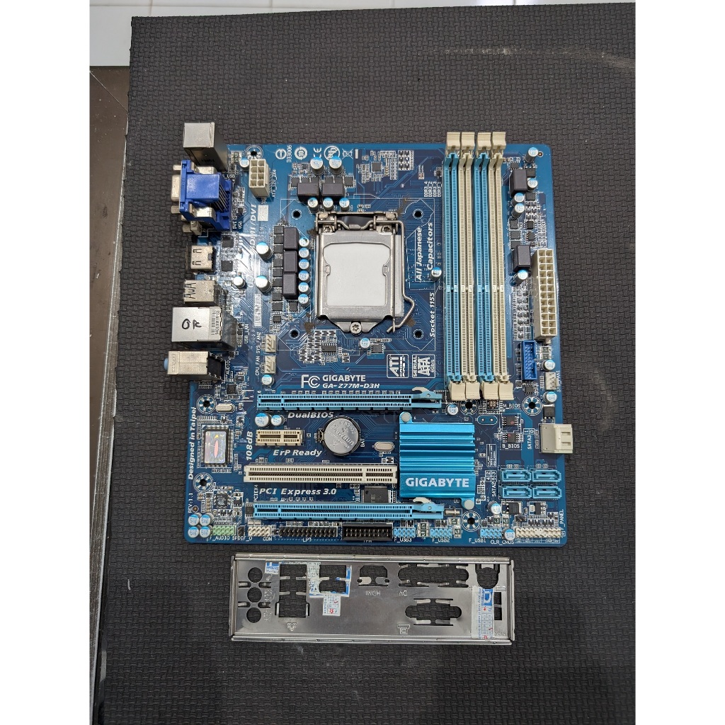 MOBO GIGABYTE GA-Z77M-D3H SOCKET 1155 DDR3 (supports 2nd and 3rd Gen Intel )