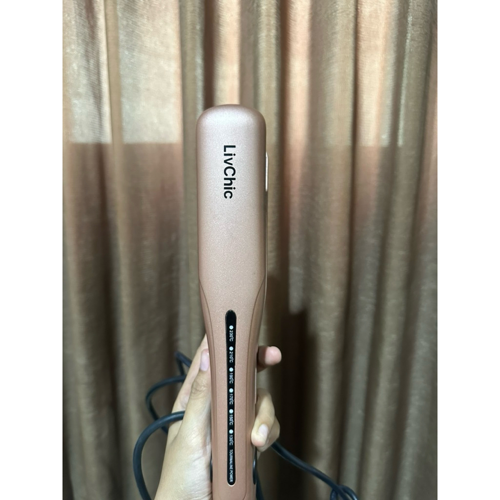 LivChic Hairstraightener Catok Rambut