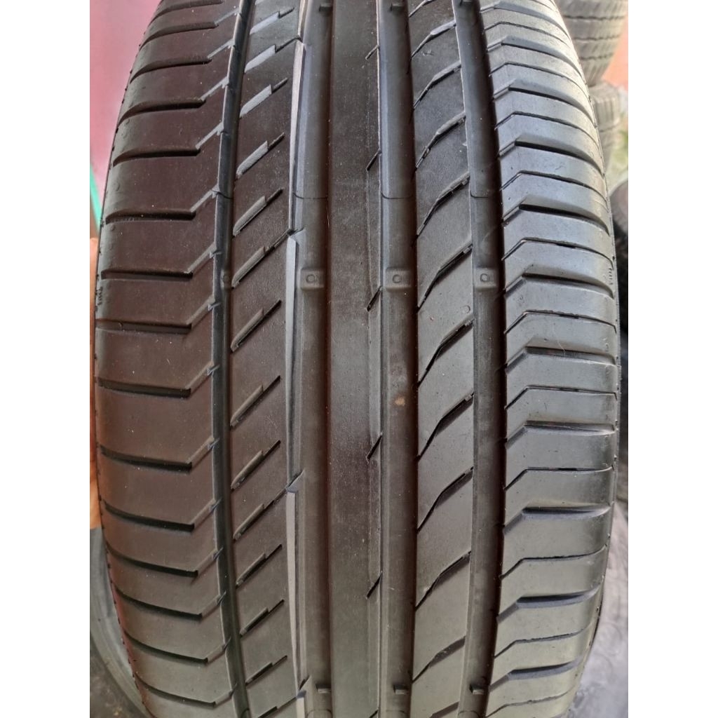 Ban Continental 225/45 17 (Tahun 2021)
