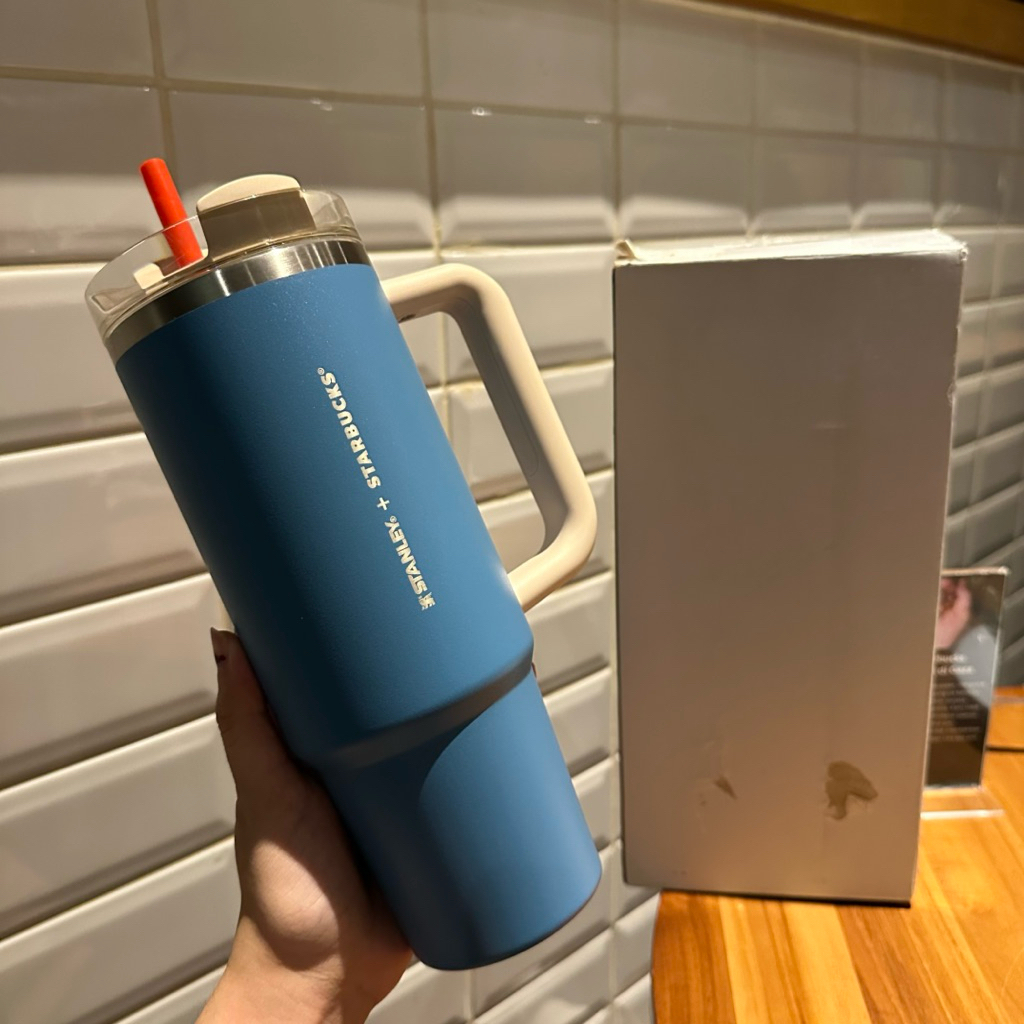 NEW EXCLUSIVE Tumbler Starbucks x Stanley Quencher 30Oz Carnival Holiday 2024 Limited Edition Origin