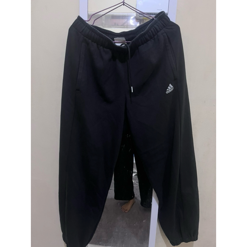 (Preloved) Celana Adidas Olahraga Ori