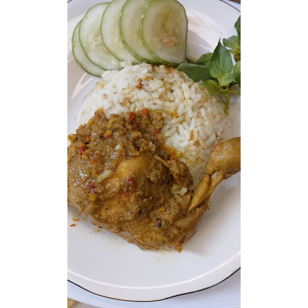 Ayam Bumbu Saffron Golden Delight Bumbu Safron, Lauk praktis, 800gr, 1 ekor,