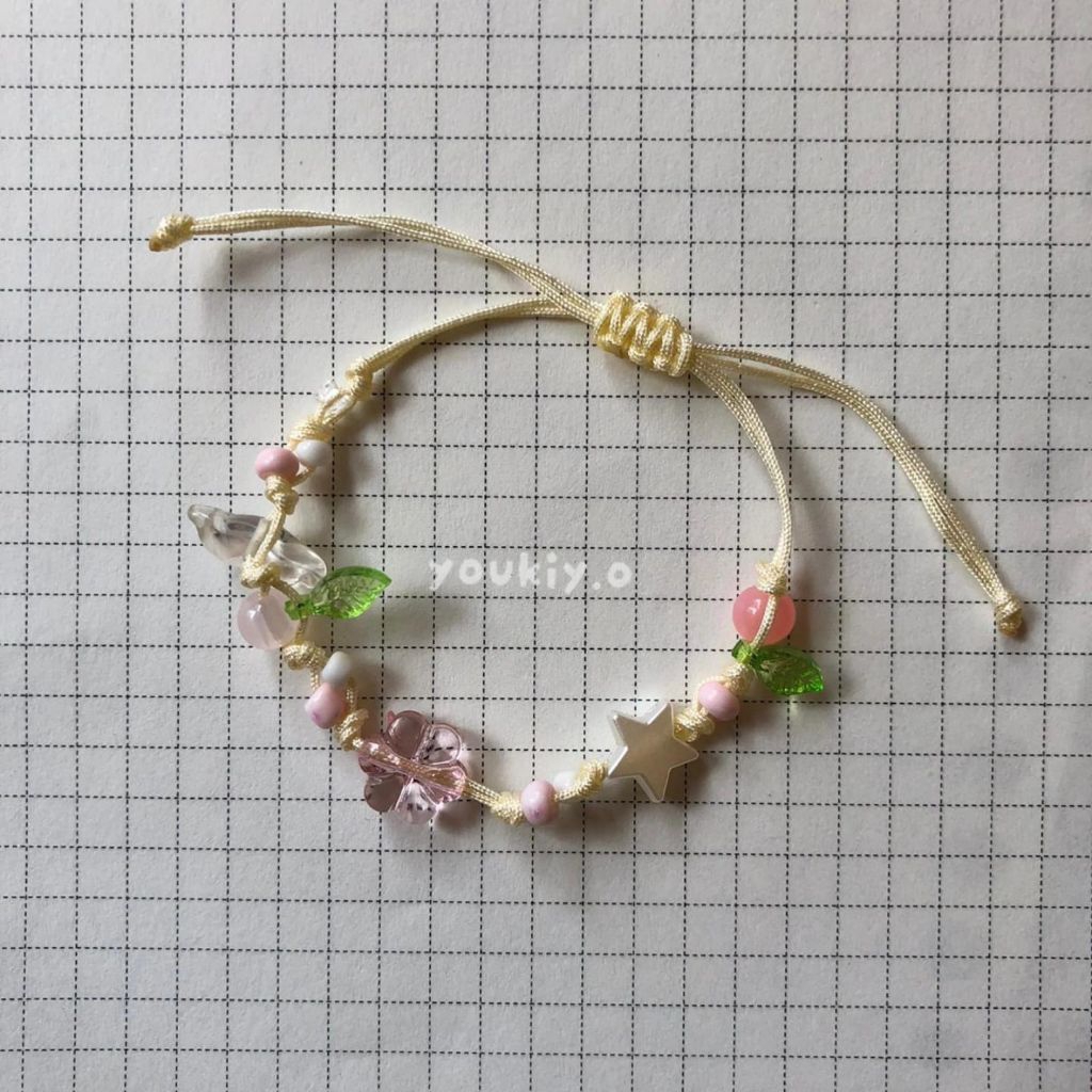 Gelang manik tali giok