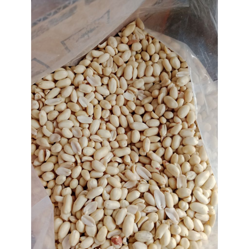 kacang tanah kupas 1kg