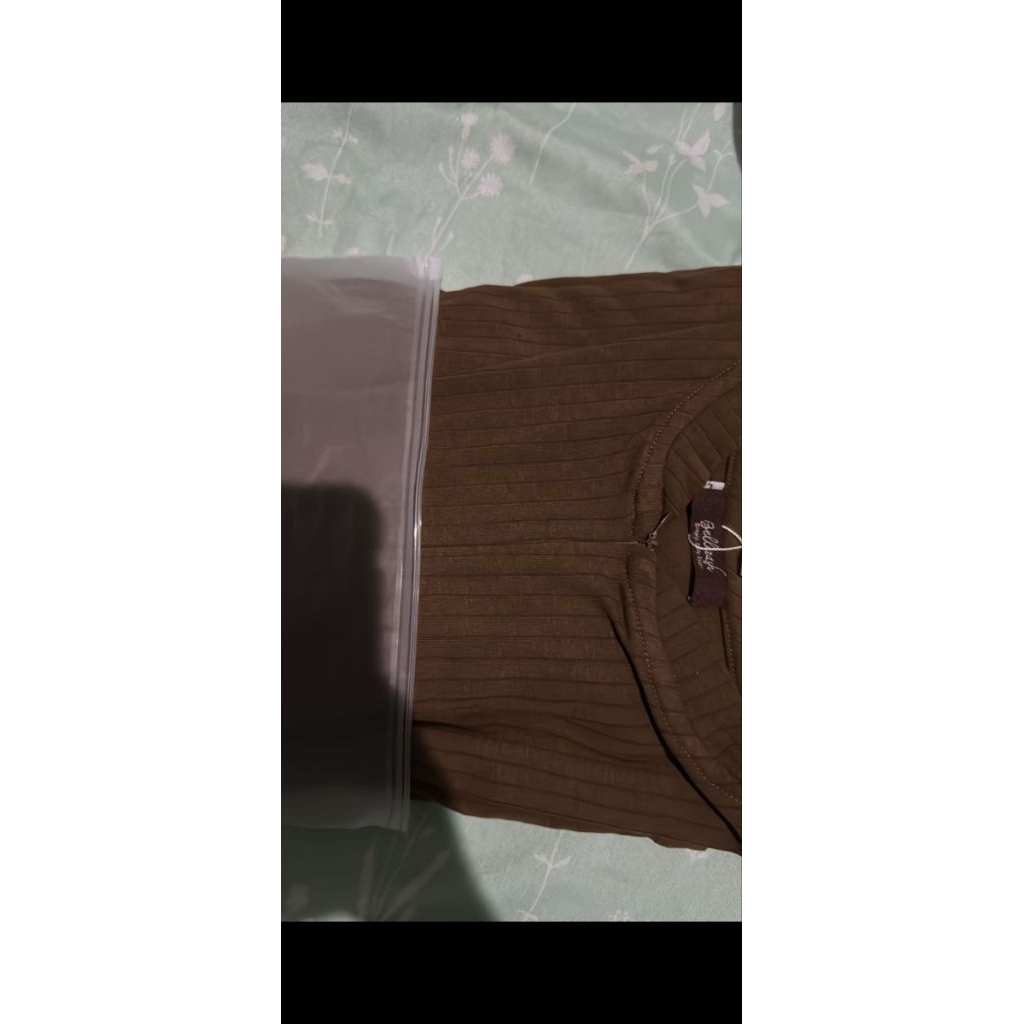 Autumn in summer by bellezash