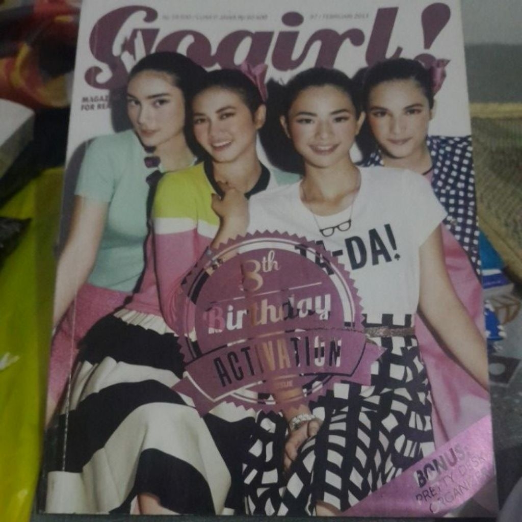 preloved majalah Gogirl Birthday Issue tahun 2013 cover Tatjana Saphira Yuki Kato