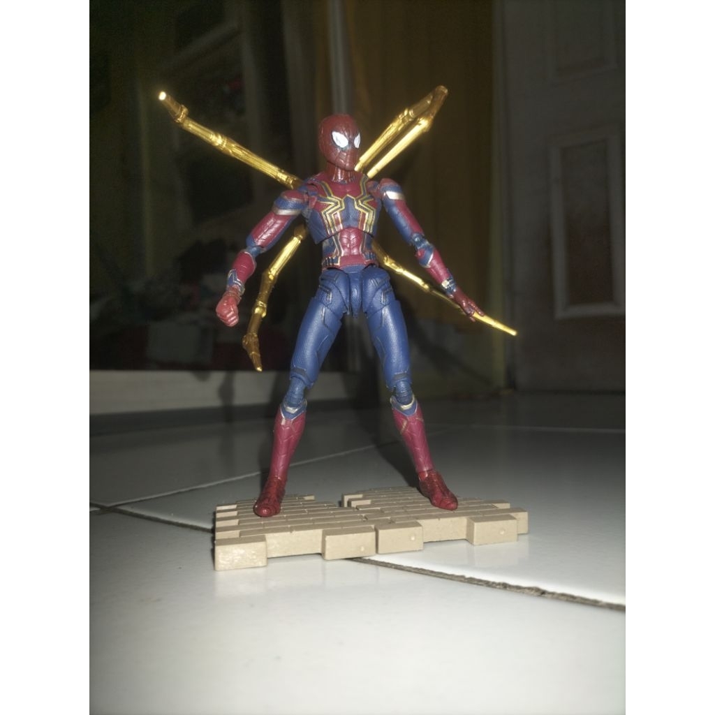 figure Spiderman shf