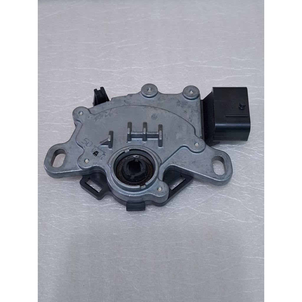 Switch selector inhibitor matic HONDA CRV, CIVIC, ACCORD. ORIGINAL