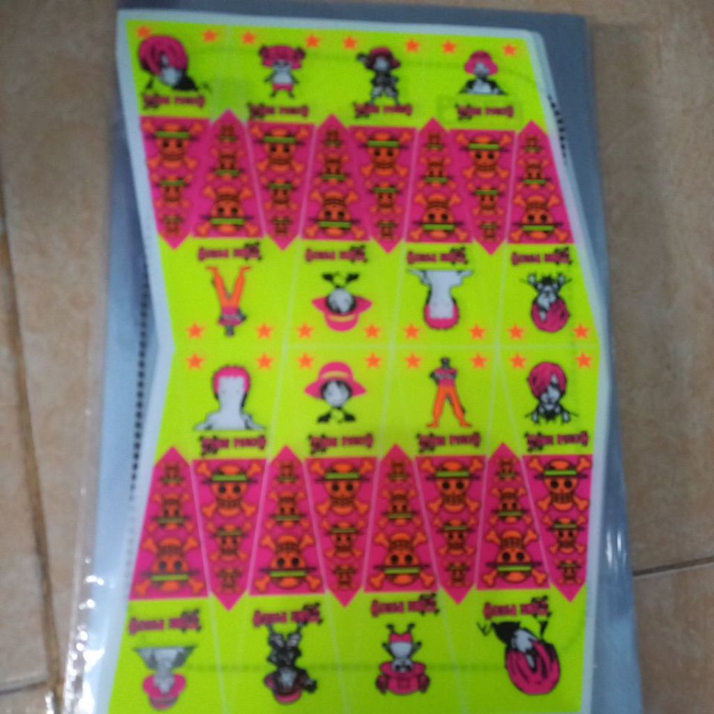 Mika Kitiran Karakter(pengiriman random)