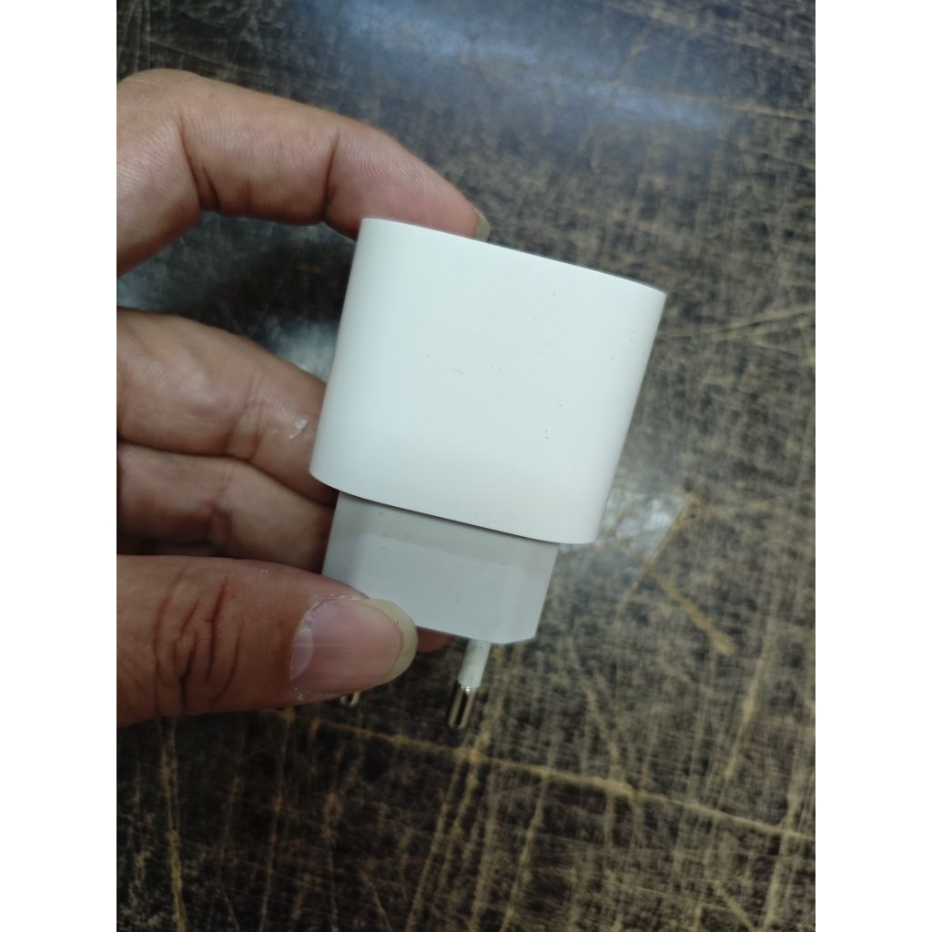 Kepala Charger iPhone BEKAS / Preloved , Dijamin 1000 % Original