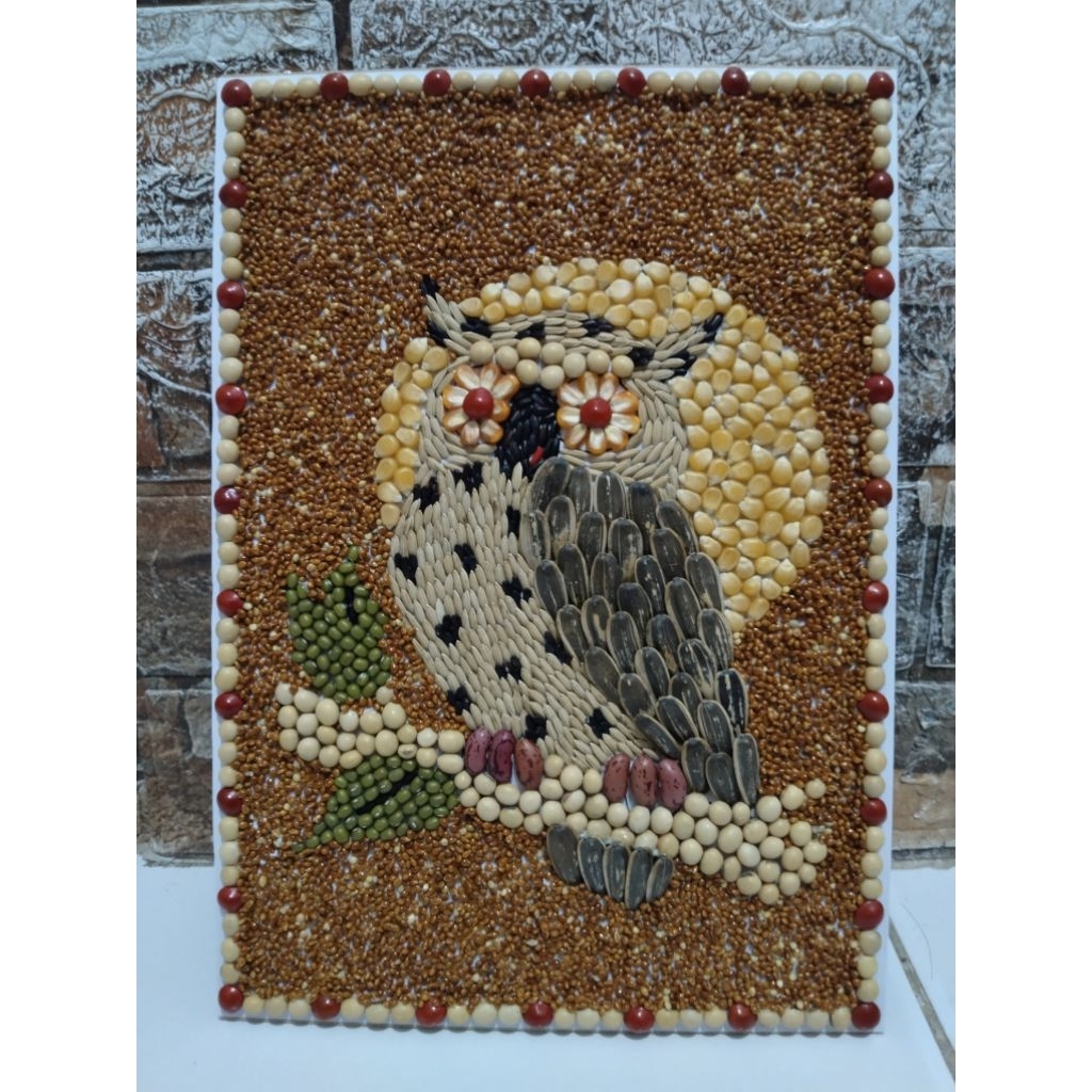 Kolase biji bijian burung hantu full biji