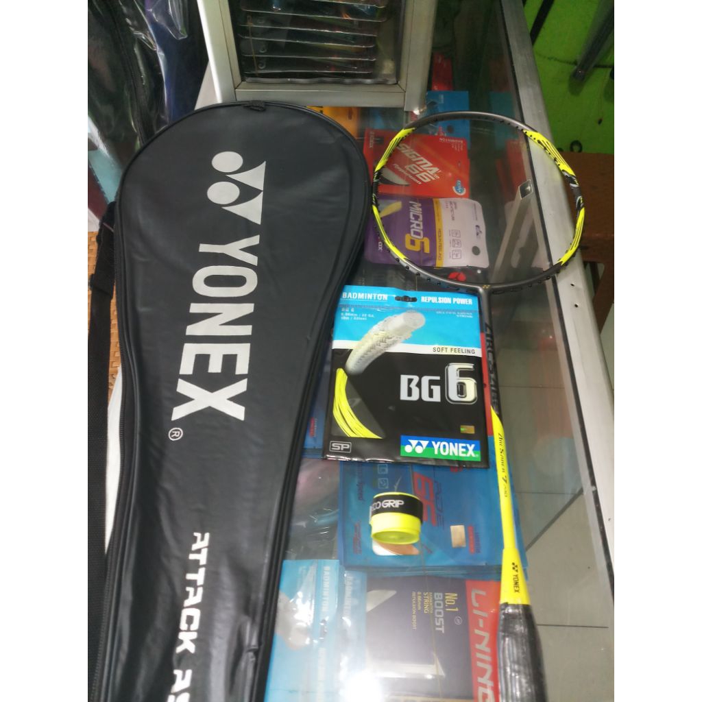 RAKET BADMINTON YONEX ASTROX 7 PRO