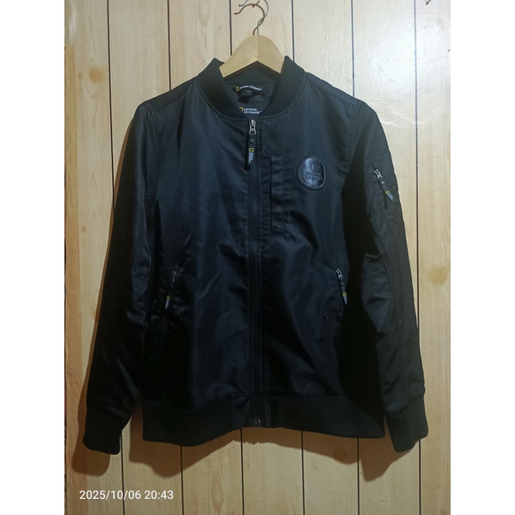 bomber jacket natgeo