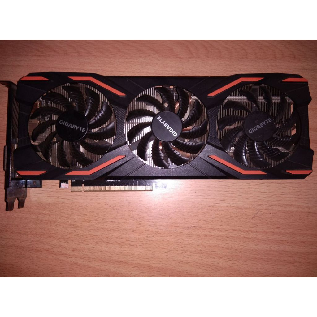 VGA NVidia Gigabyte GeForce RTX 2070 8GB Mulus Preloved