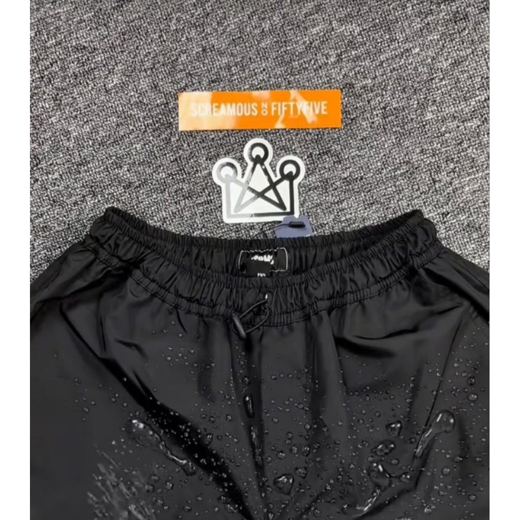 celanagunungfahmi/celana anti air/bahan tidak panas/celana panjang pria