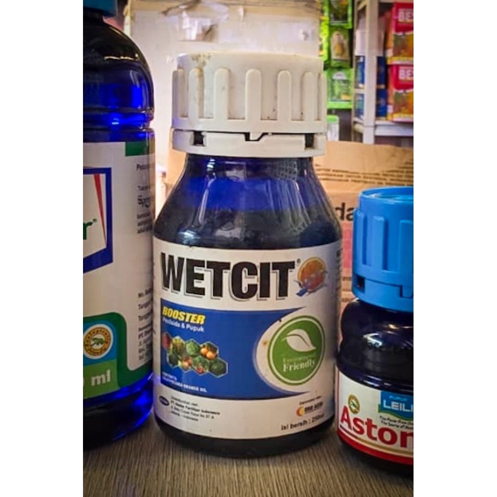 Wetcit Booster 250 ml Surfaktan Organik Perekat Perata Penembus Pestisida Pupuk