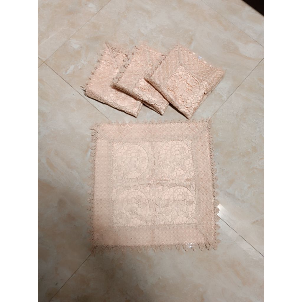 Sarung Bantal Kursi Sofa Set Mewah Shabby Chic Renda Bordir Bordiran Mewah Warna Cream Elegan Pemaka