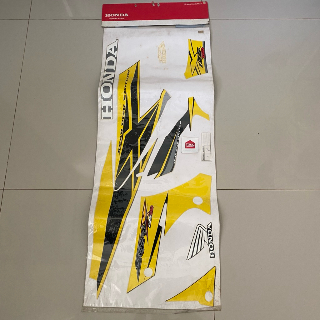 Stiker Striping Polet Supra X 125 Kuning DD 2006 Double Disk Limited Edition Original AHM 871X0-KTM-