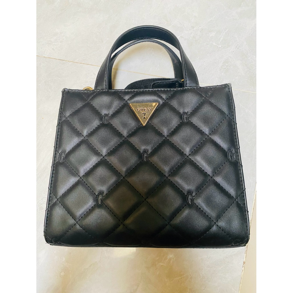 Tas wanita GUESS preloved hitam ori