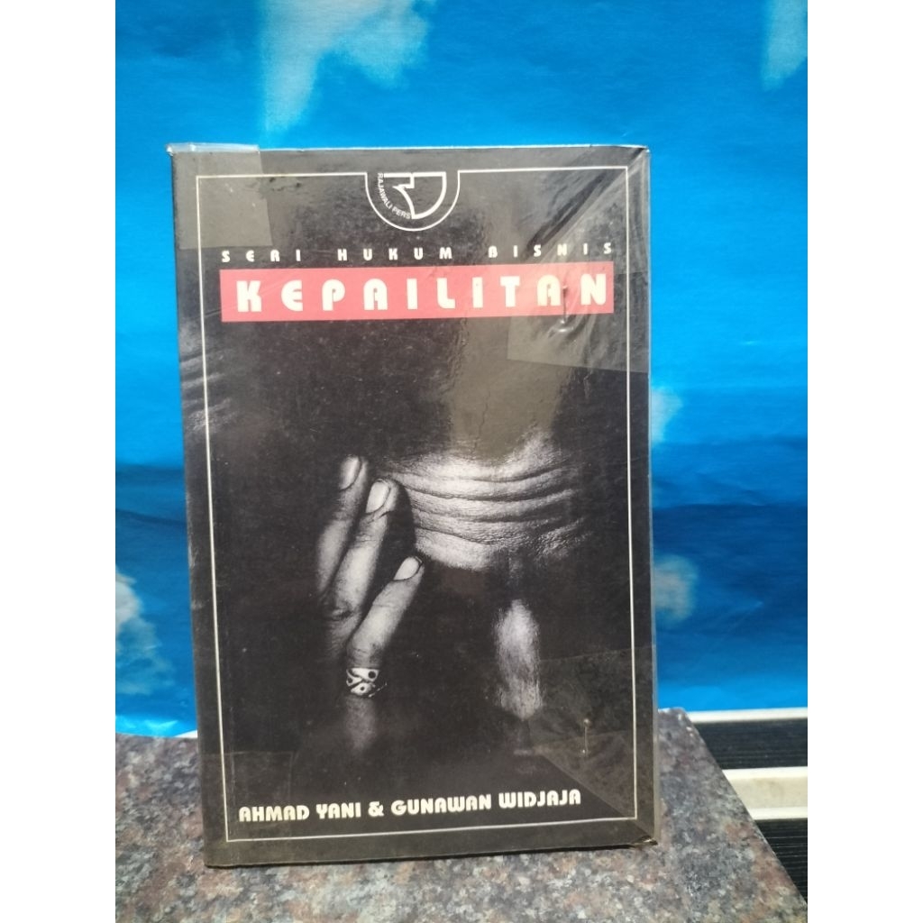 BUKU BEKAS SERI HUKUM BISNIS KEPALITAN