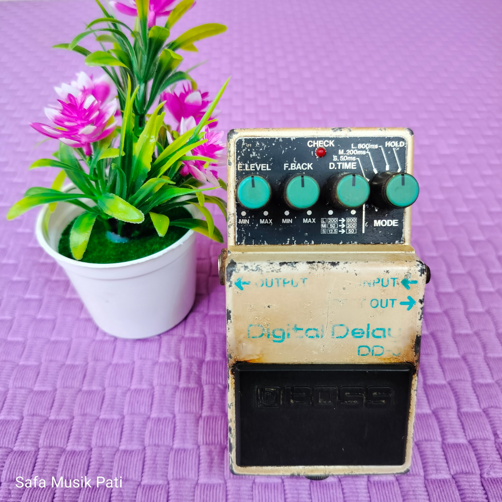 BOSS Digital Delay DD-3 Efek Gitar Normal, Original, Fisik spt di Foto