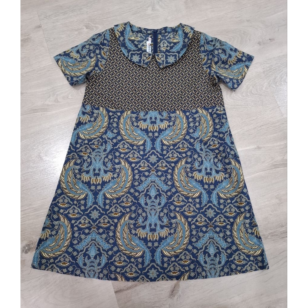 preloved dress batik keris anak perempuan very good condition
