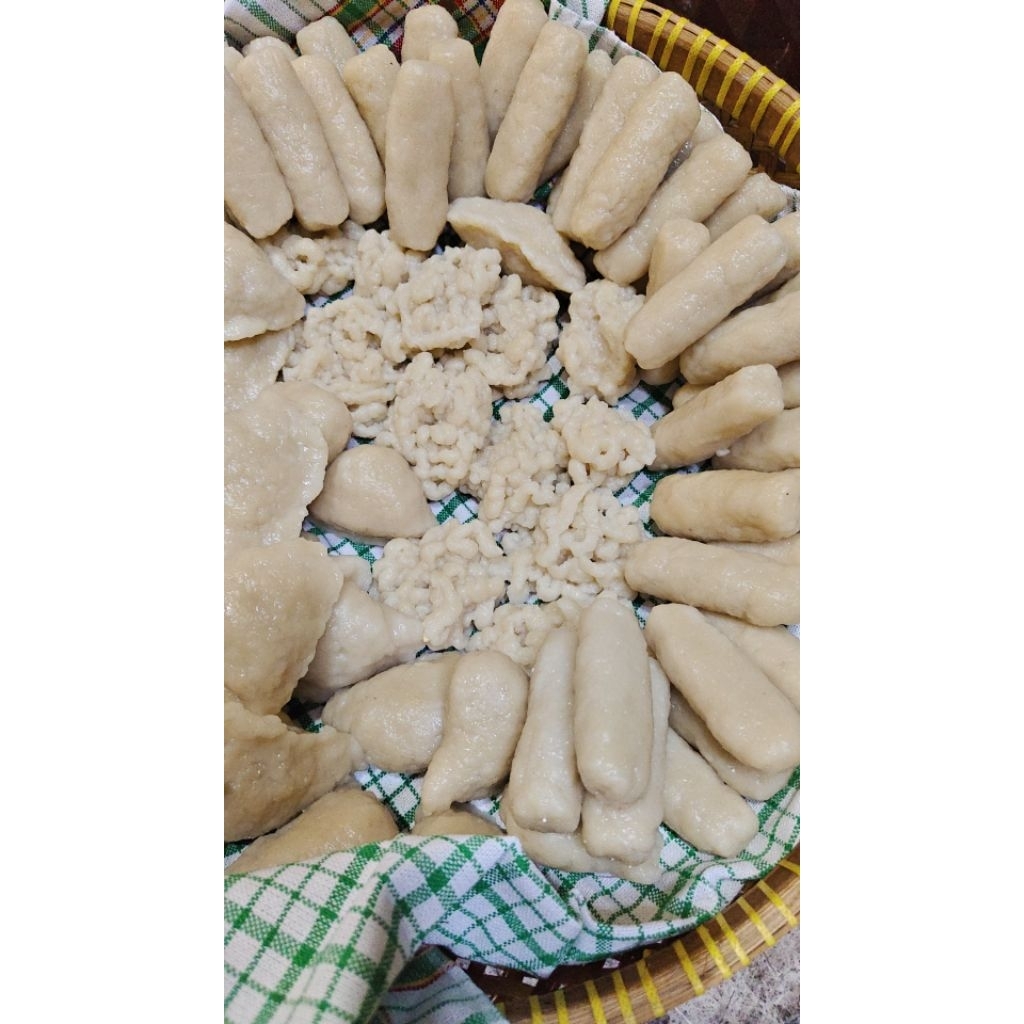 mpek mpek asli palembang dan jajanan pasar