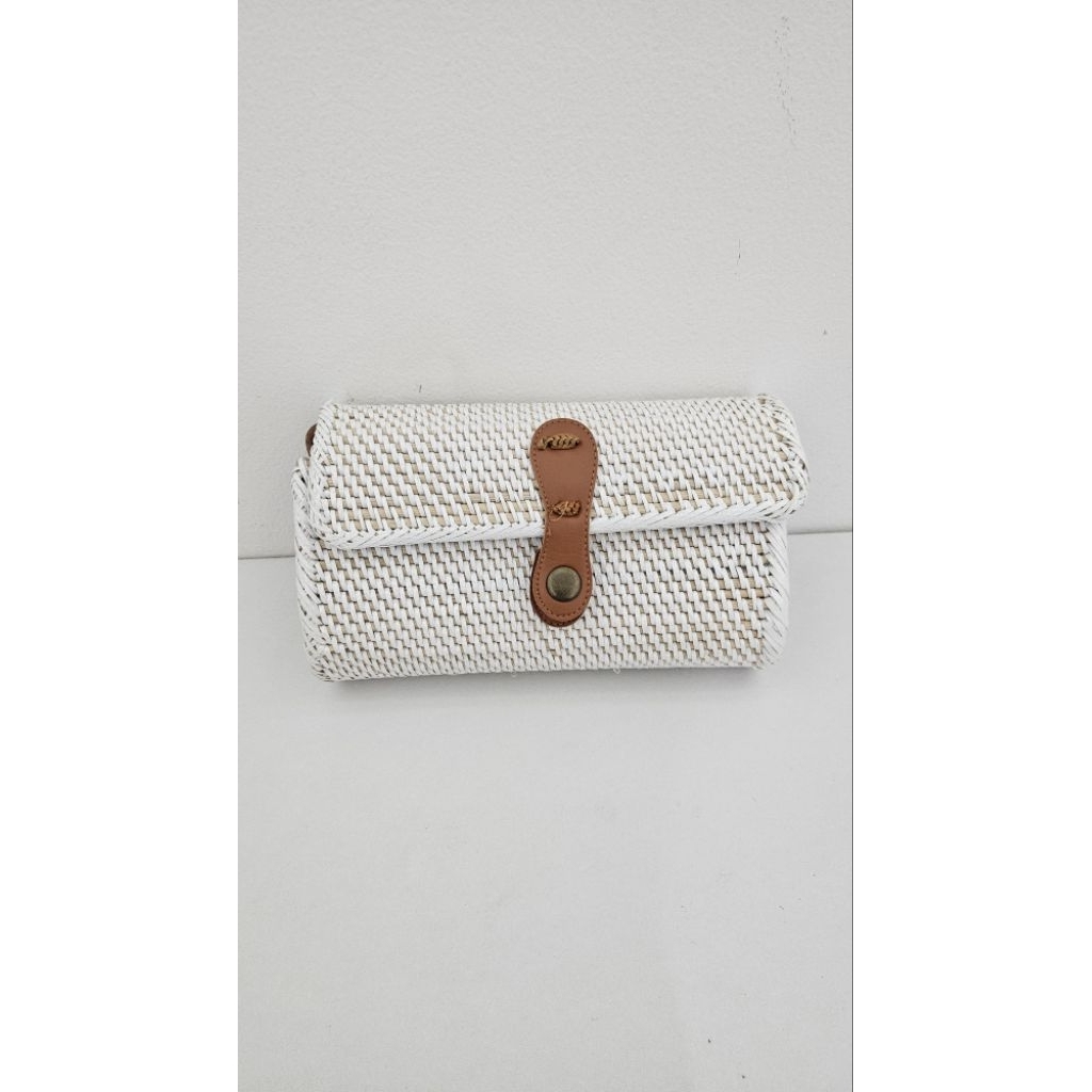 [preloved] Tas Bali Lombok Rotan Anyam Putih Tali panjang