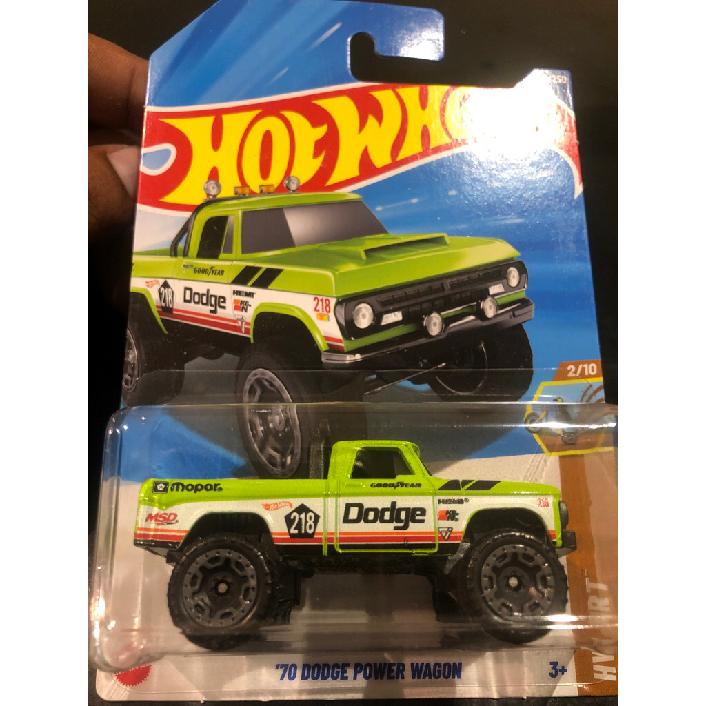 Hot Wheels ’70 Dodge Power Wagon
