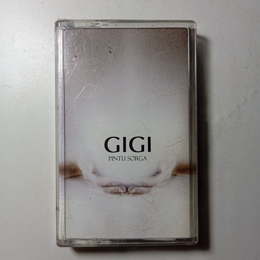 Kaset Pita Gigi Pintu Sorga