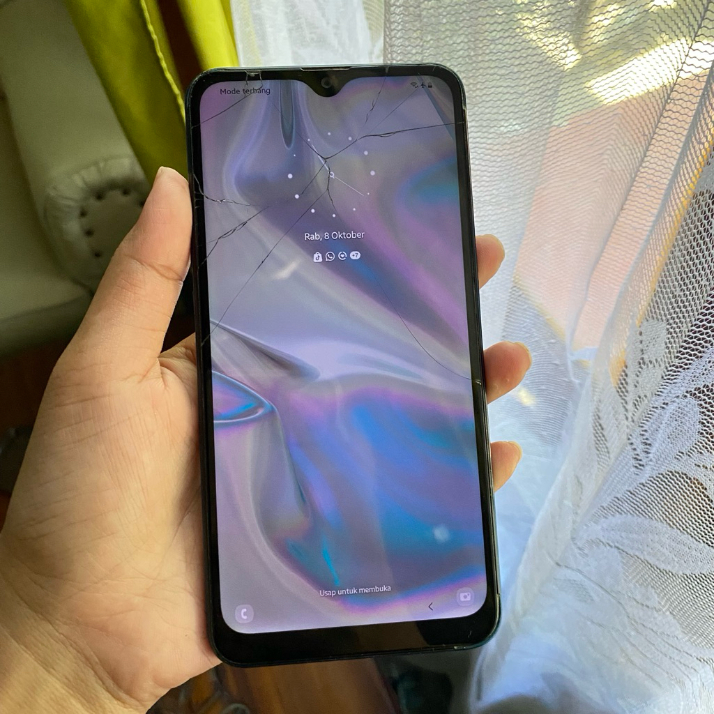 HP SAMSUNG A10S SECOND RAM 2GB