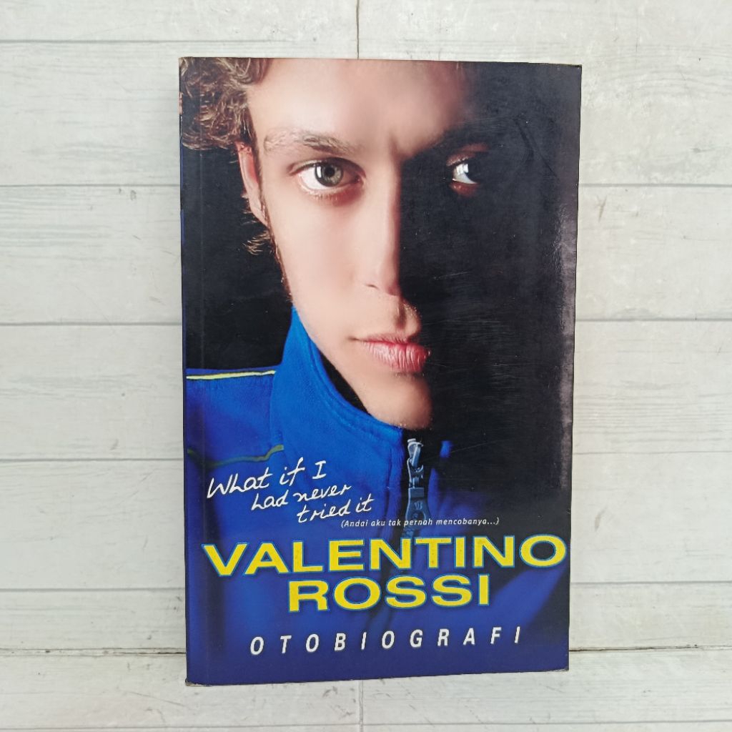 Buku Valentino Rossi Otobiografi Softcover