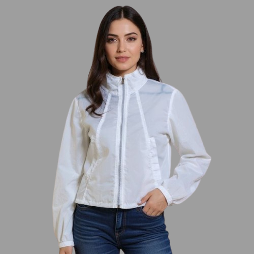 Jaket crop parasut warna putih