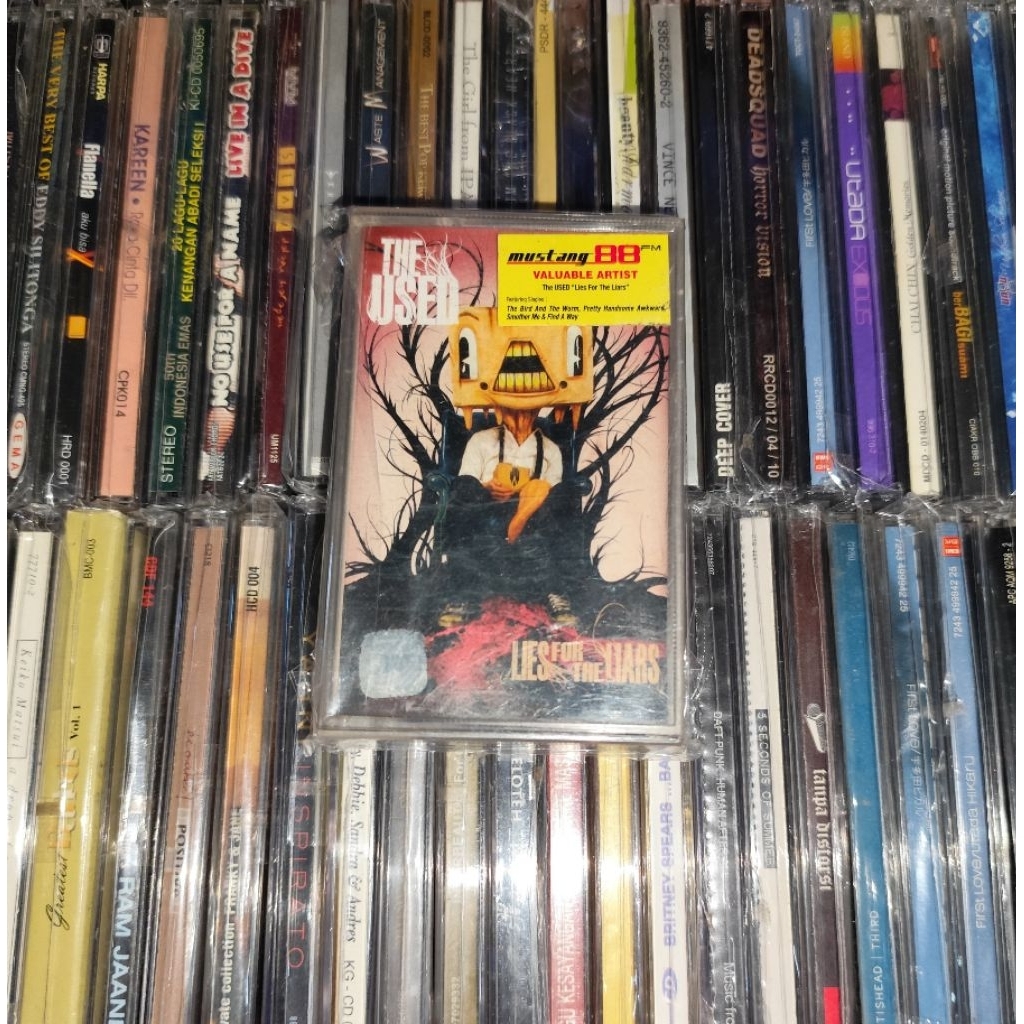 Kaset The Used - Lies for the Liars Hits Singles Pretty Handsome Awkward