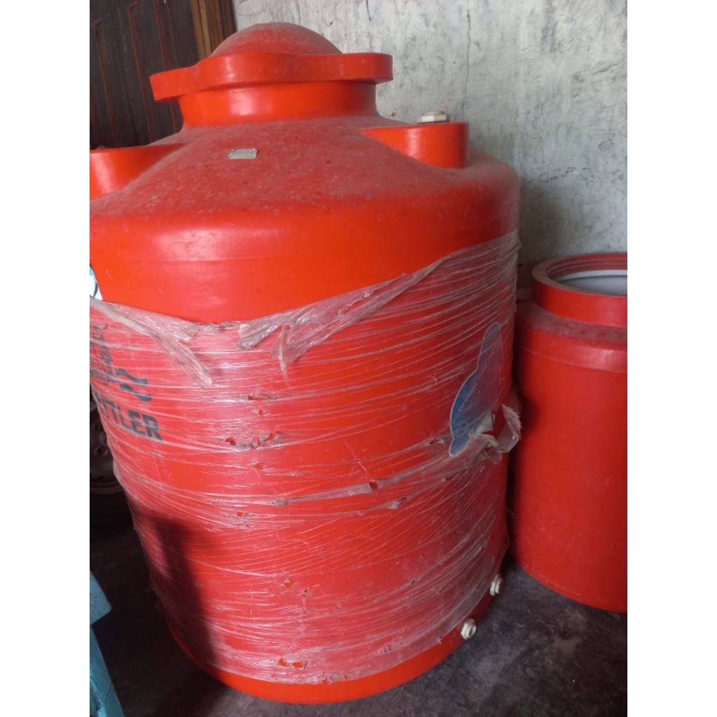 Toren / Tandon air 1000 liter Kettler