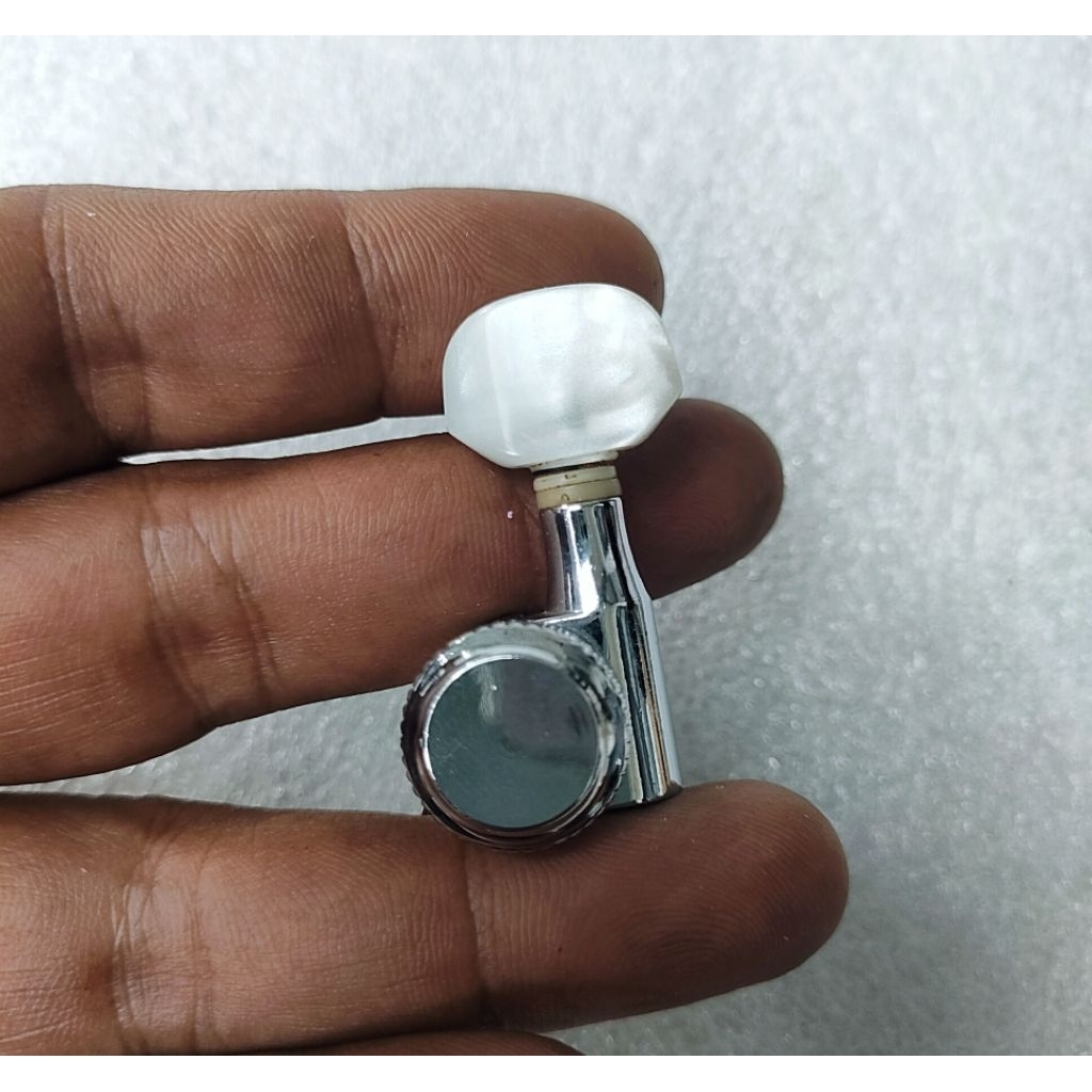 Dryer Gitar Locking tuner posisi kiri bawah chrome