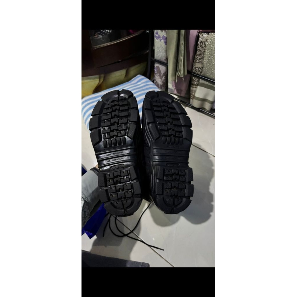 sepatu pdl ninja titans