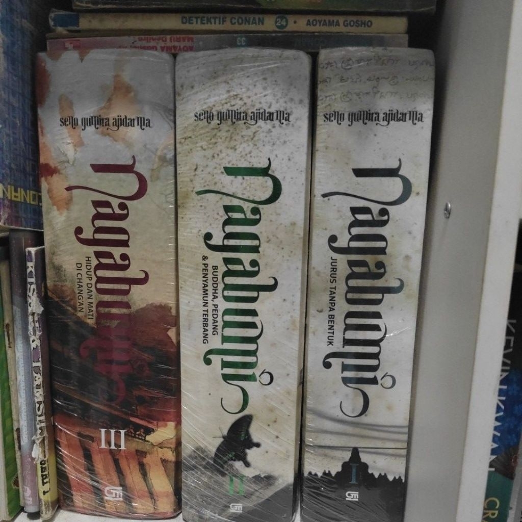 SET NAGABUMI SERIES - SENO GUMIRA AJIDARMA