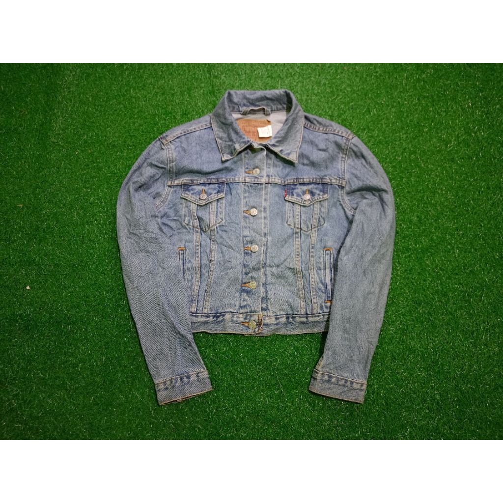 trucker denim Levis