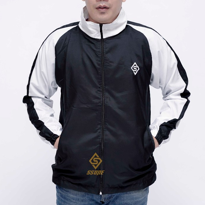 Jaket Ssone Pria Jaket Sport jaket tracktop Parasut Hitam Putih Dewasa M-XXL Terbaru